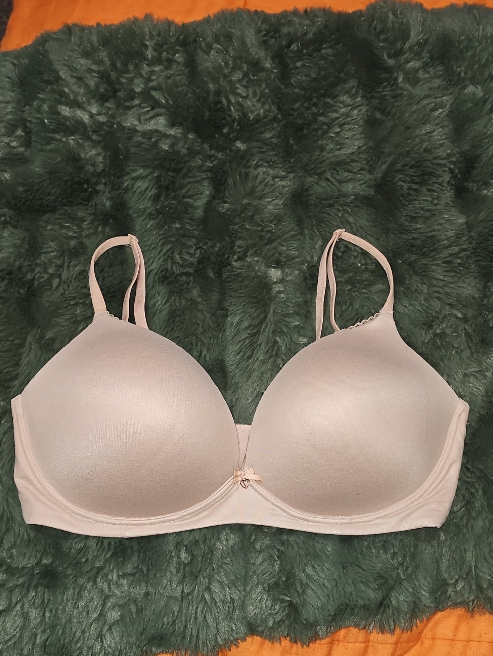 Victoria's Secret No Wire Womens Bra!! Sz 38DD, Tan Brown!